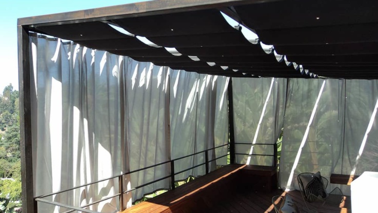 Slide_On_Wire_Retractable_Awnings